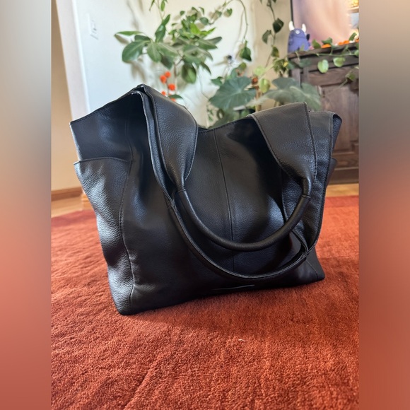 Lucky Brand Patti Leather Hobo Bag - Picture 5 of 8